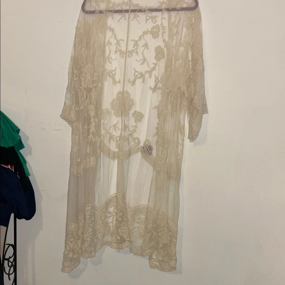 Adiva Cream Sheer Lace Robe - Picture 3 of 3
